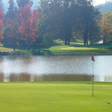 Golf & Relais Feudo Di * Asti
