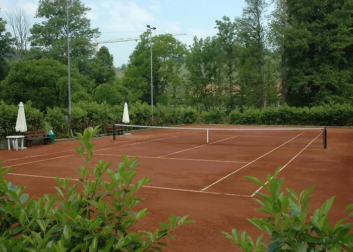 Golf & Relais Feudo Di *