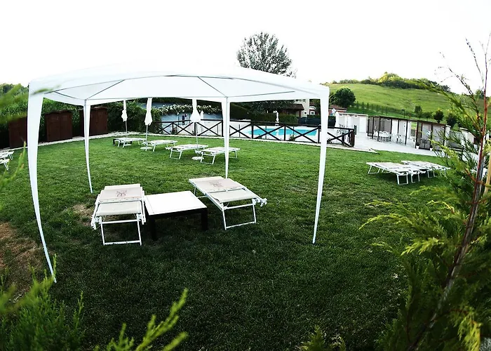 Golf & Relais Feudo Di *