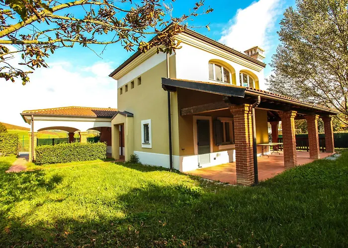 Golf & Relais Feudo Di * Asti