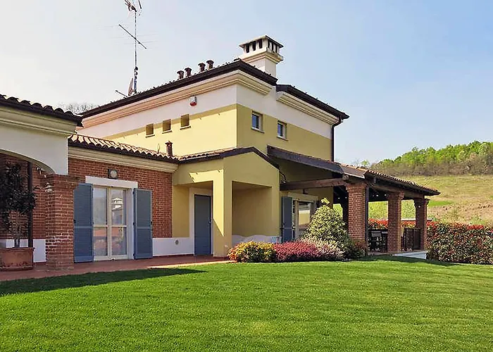 Golf & Relais Feudo Di * Asti